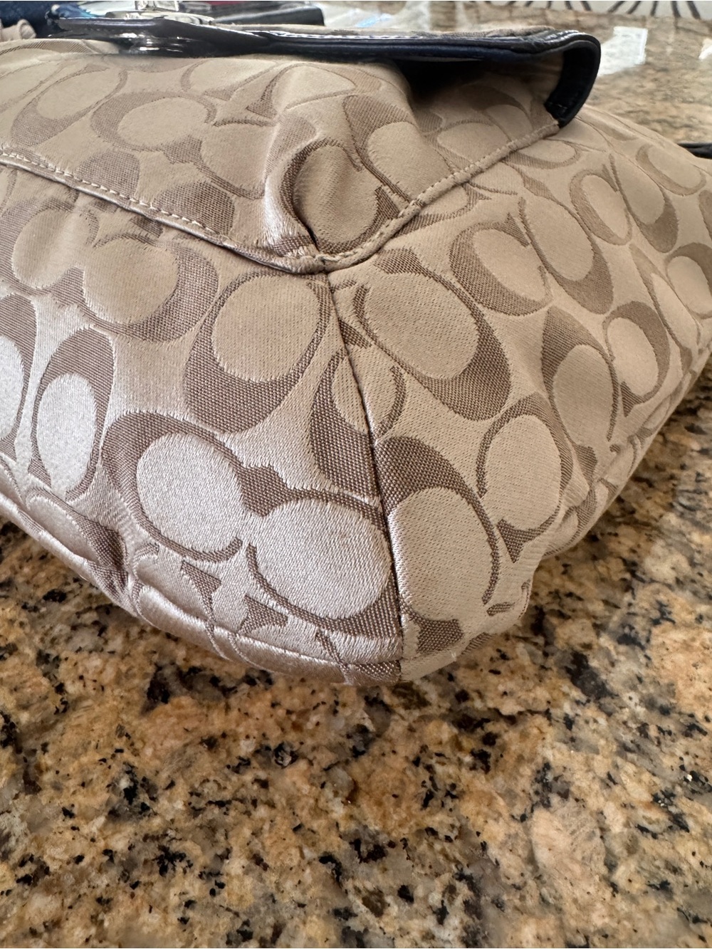 Coach F19232 Tan Signature Canvas Crossbody with Navy Trim - Picture 8 of 15
